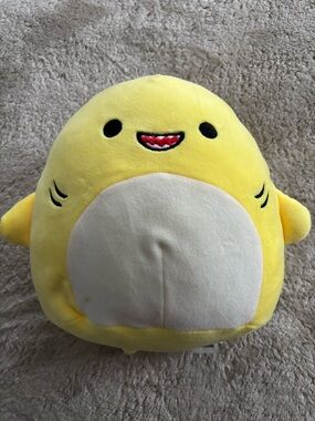 Squishmallows Yellow Cream Shark Plush
